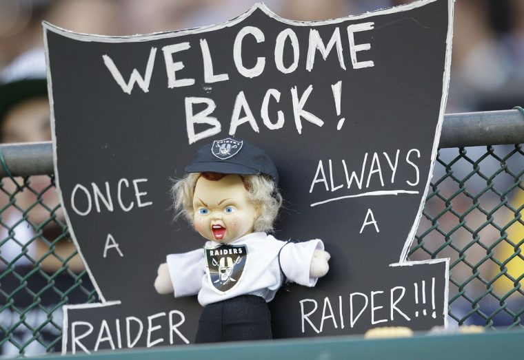 ジョン・グルーデンのHC就任発表を計画するレイダース NFL