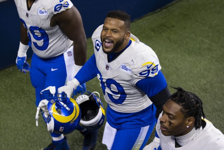 レア ロサンゼルス・ラムズ NFL アメフト 他15体セット ジャンク 入手困難 レア ロサンゼルス・ラムズ NFL アメフト 他15体セット ジャンク