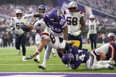 【入手困難】NFL ペイトリオッツ 記念ボール 2024 NFL ドラフト】3位ペイトリオッツ 4位カーディナルス 指名
